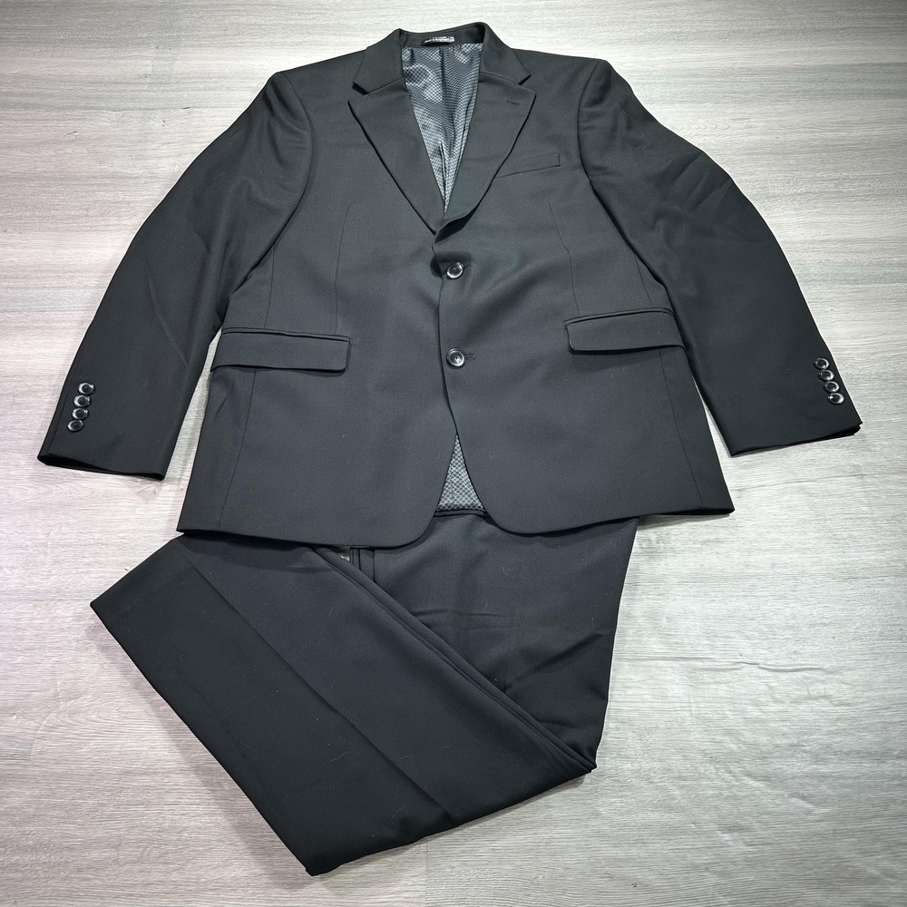 Van Heusen Suit Mens 42R Blazer 30x30 Pants Black Cool Flex Slim Stretch 2 Piece
